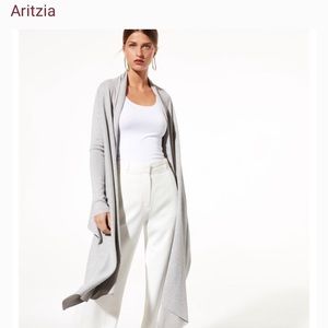 Aritzia Talula Babaton Baldrick silk cashmere cardigan sweater
New condition!